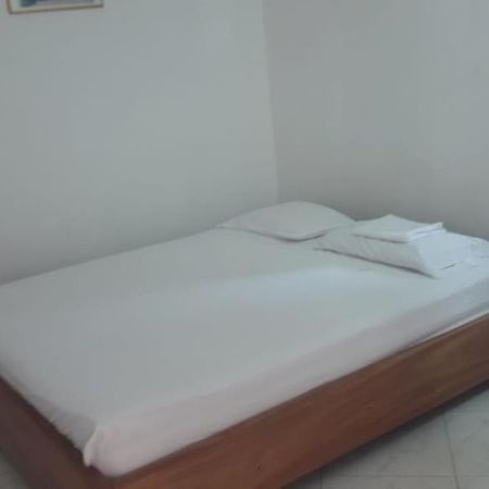 Hostal La Estrella Real Arboletes Bagian luar foto